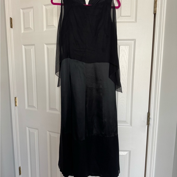 Morgane Le Fay Black One Shoulder Dress - Picture 3 of 5